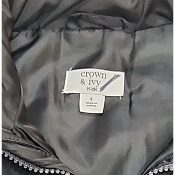 CROWN & IVY Kids 6/7 Small Black Zip up Vest Pockets Quilted Warm Preppy - Picture 4 of 9